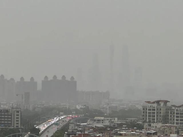 进入特别紧急防风状态！12级以上阵风、冰雹、龙卷！广东紧急提醒→